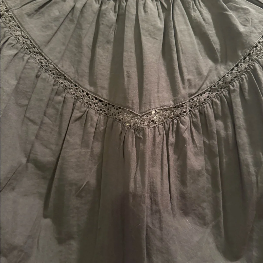 NWT Aerie Charcoal Smocked Blouse. Size Small With Balloon Sleeves - Picture 7 of 11